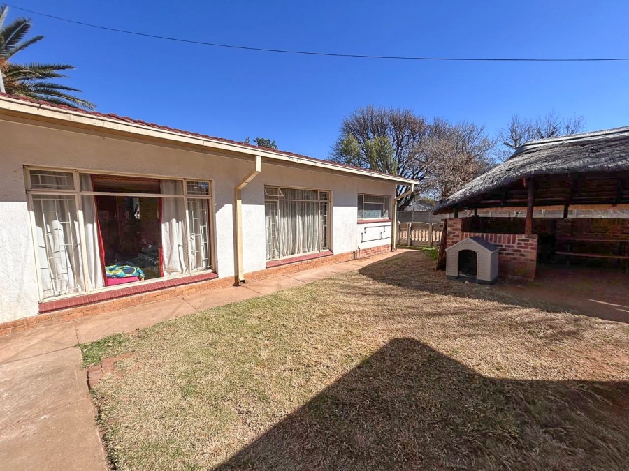 4 Bedroom Property for Sale in Parys Free State